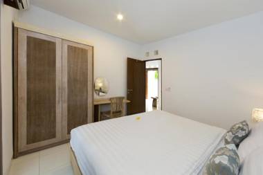 Odika Lovina House and Villa