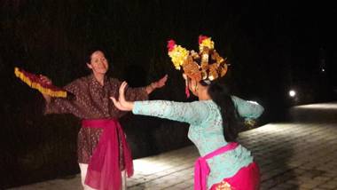 Bersila La Maison Du Bonheur