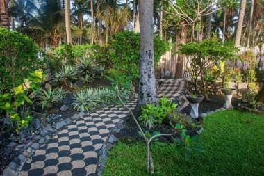 Most Exotic Beachfront Villa Keong