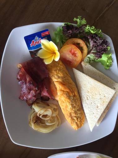 Villa Delmara at Balian Beach