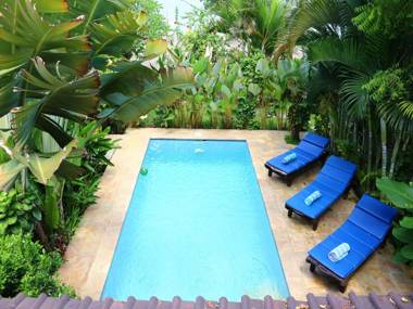 2bed Beachfront Pool house at Lovina Beachhouse