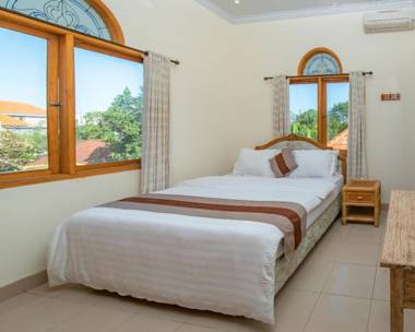 Big Pineapple Villa - 3 Bedroom