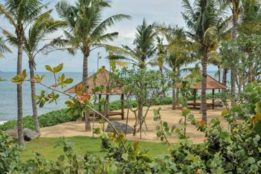 Komaneka at Keramas Beach