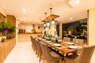 5BR Luxury Jimbaran Villa - Private Pool & Wedding