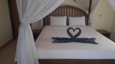 Warung Pantai Bungalows