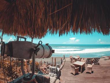 Beachfront Villa Nixie and the Sea