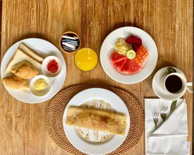 Kailash Suites at Gunung Sari