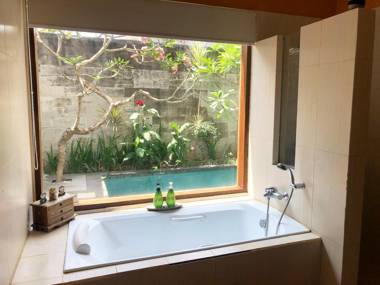 Nuansa Kori House 4 Bedrooms Jimbaran