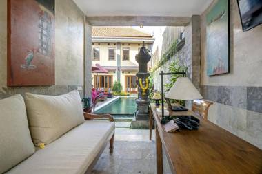 Hartaning House by Pramana Villas