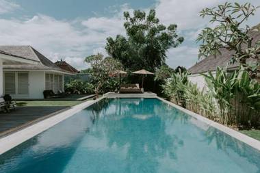 Villa KaRein Paddy Field View Pool VillaCHSE