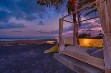 Kutus Kutus Saba Beach Villa