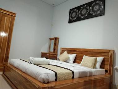 Batur Pyramid Guesthouse