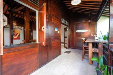 Surfer Paradise Villas Bali