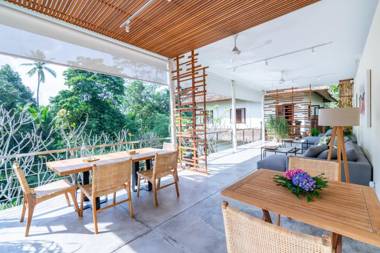 Rouge - Private Villa Sasih Karo