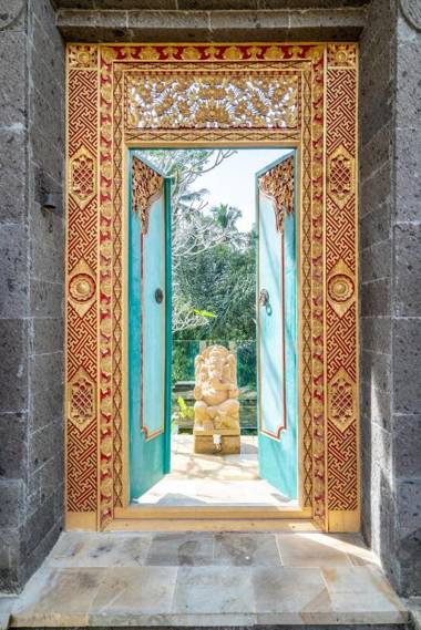 Rouge - Private Villa Sasih Karo