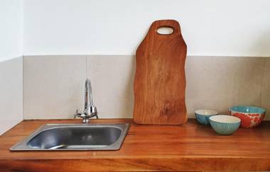 Green Coconut Cottage