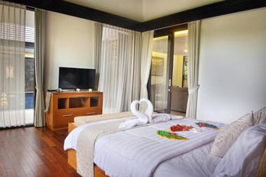 Kori Maharani Villas - Two-bedroom Villa with Private Pool 2