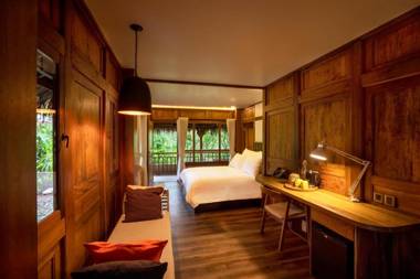 Tira Vilagna Suites & Spa