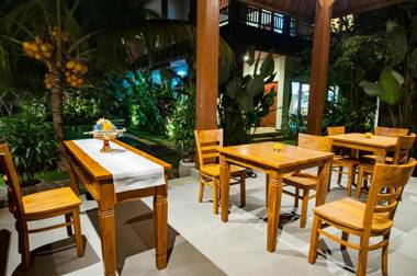 Flamboyant Villa Ubud