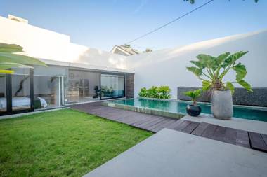 Mile Stone Villa