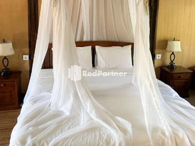 Resto Apung and Bungalow Kedisan Batur Lake View RedPartner