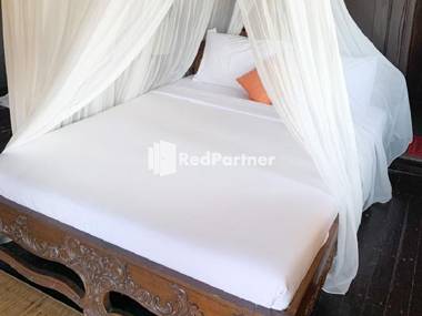 Resto Apung and Bungalow Kedisan Batur Lake View RedPartner