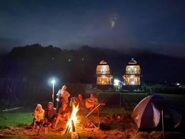 Lakeview Cottage and Restaurant 