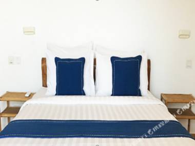 Playgrounds Wave Lodge Lembongan