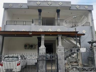 OYO 90810 Ravaya Homestay