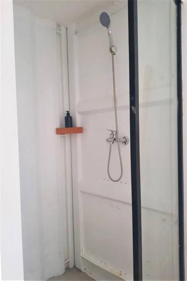 Container Smart Stay (CSS)