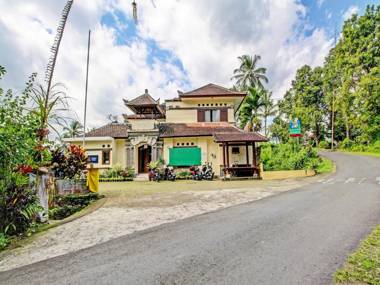 Collection O 91319 Bokashi Lodge