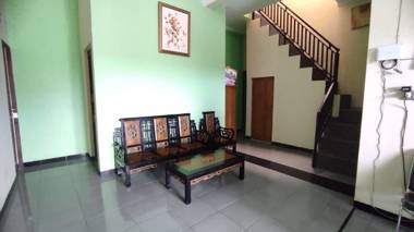 RedDoorz near RSUD Kebumen 2