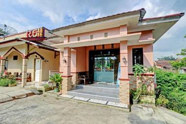 OYO 90516 RGH Syariah Argopeni