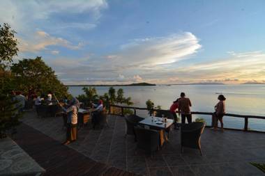 Kasuari Valley Beach Resort