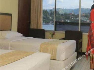 Siantar Hotel Parapat