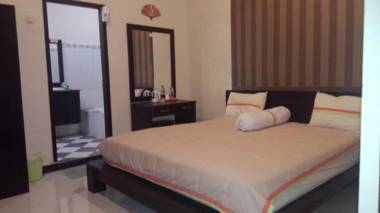 Jayaphita Guest House