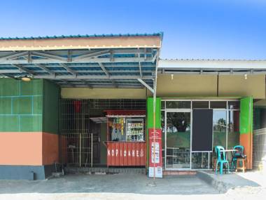 SPOT ON 91227 Al Bayt Syariah Guest House