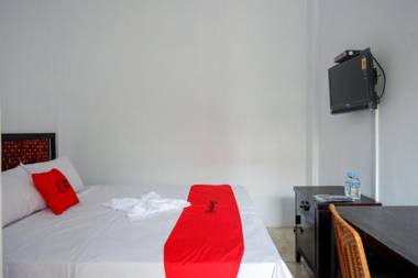 RedDoorz Syariah near Alun Alun Balai Kota Tegal