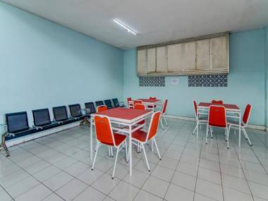 SPOT ON 90964 Hotel Margadana