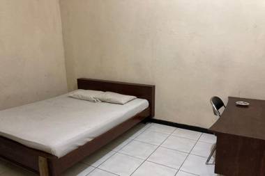 OYO 91198 Hotel Mahkota 2 Lamongan