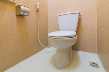 RedDoorz At Hotel Sartika Yogyakarta