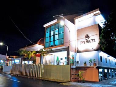 Uny Hotel