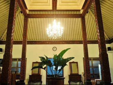 Maharani Guest House