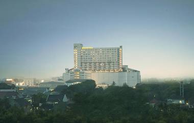 The Rich Jogja Hotel