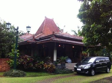 Alam Jogja Resort RedPartner