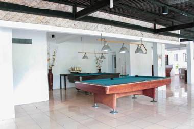 Front One Resort Yogyakarta