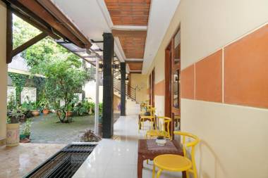 OYO 577 Ndalem Pundhi Guest House