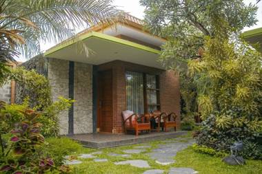 Rumput Hotel Resort & Resto