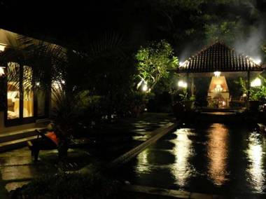 Villa Pakem Yogyakarta