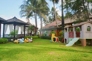 Queen of The South Resort